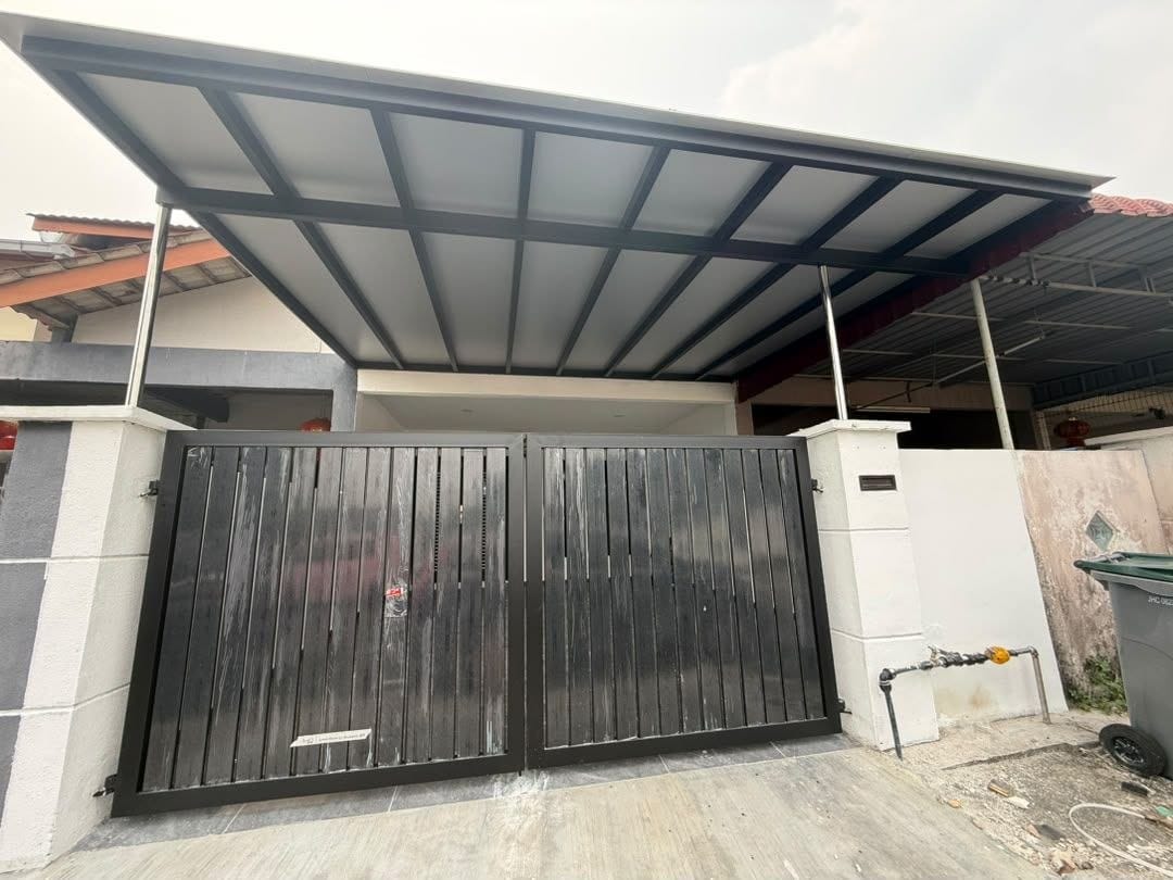 Exterior - RM388K ONLY | Fully Renovated 4BR Double Storey Mid Cost @ Scientex 15 Kelapa Sawit, Kulai - Image 1