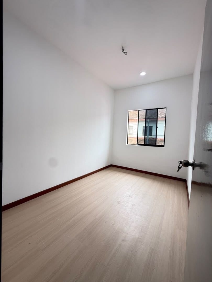 RM388K ONLY | Fully Renovated 4BR Double Storey Mid Cost @ Scientex 15 Kelapa Sawit, Kulai - Image 3
