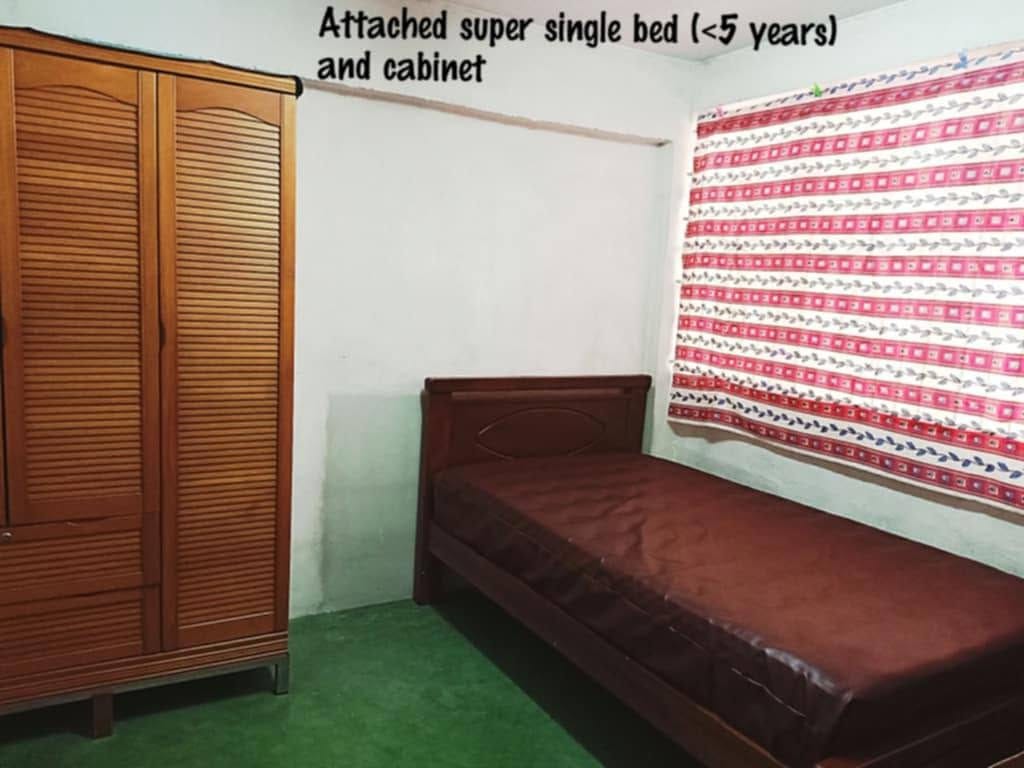 Affordable, very clean and bright 2-bedroom Flat in Melaka Center (first floor, corner lot) - Image 4