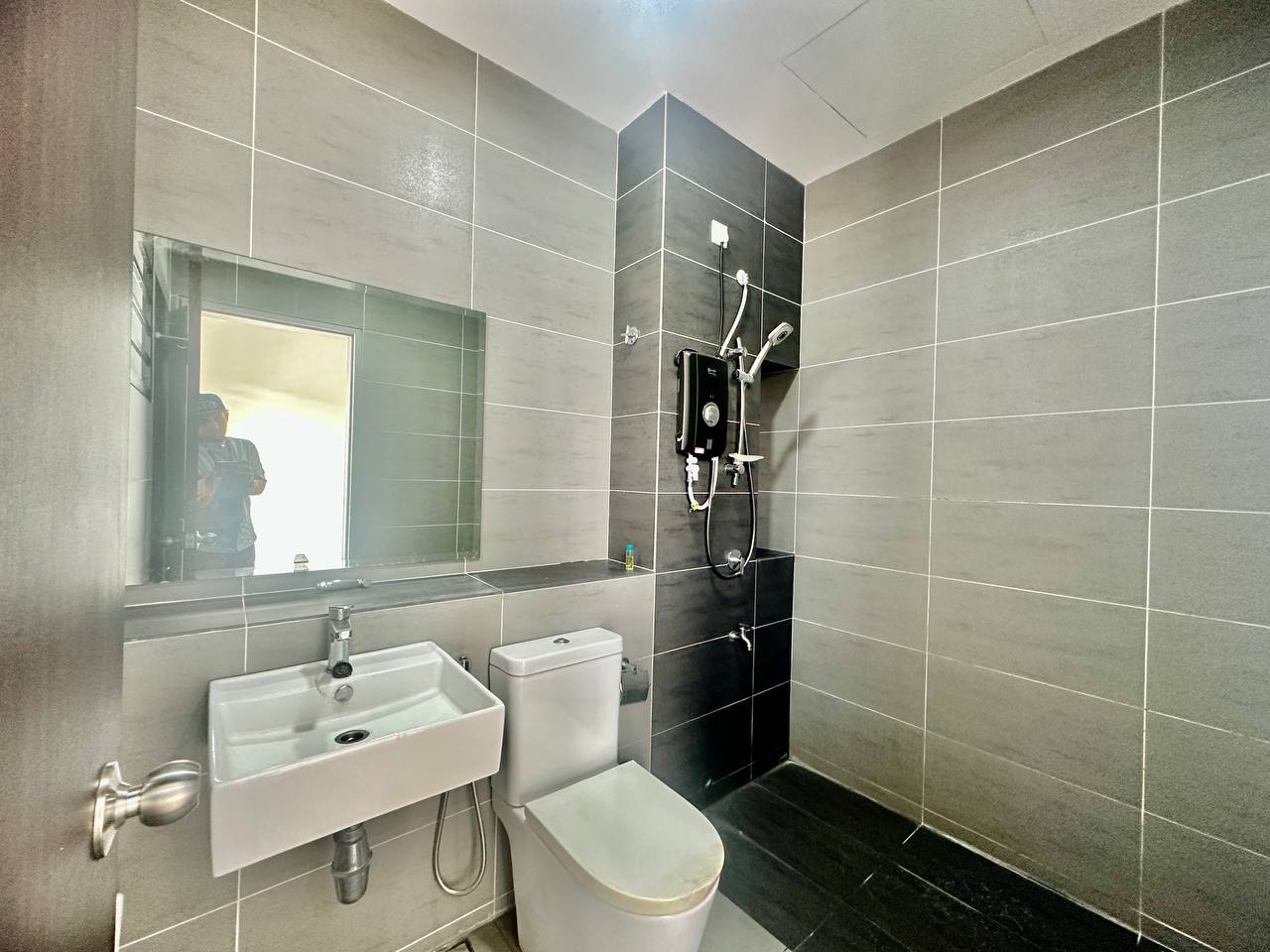 DOUBLE STOREY INTERMEDIATE TERRACE HOUSE, LAMAN ANGGERIK, NILAI IMPIAN, NILAI. - Image 16