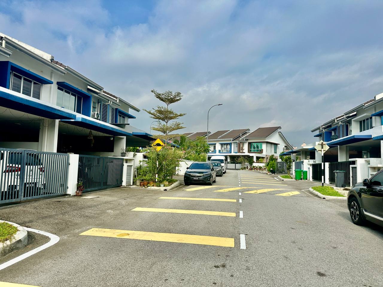 DOUBLE STOREY INTERMEDIATE TERRACE HOUSE, LAMAN ANGGERIK, NILAI IMPIAN, NILAI. - Image 3