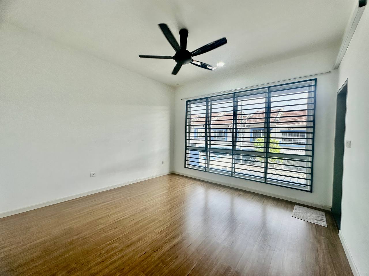 DOUBLE STOREY INTERMEDIATE TERRACE HOUSE, LAMAN ANGGERIK, NILAI IMPIAN, NILAI. - Image 15
