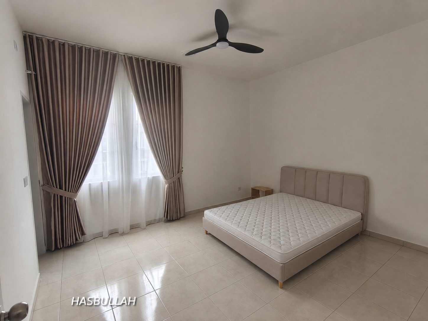 SEMI FURNISHED DOUBLE STOREY, M SENYUMIA, BANDAR BARU SALAK TINGGI, SELANGOR - Image 5