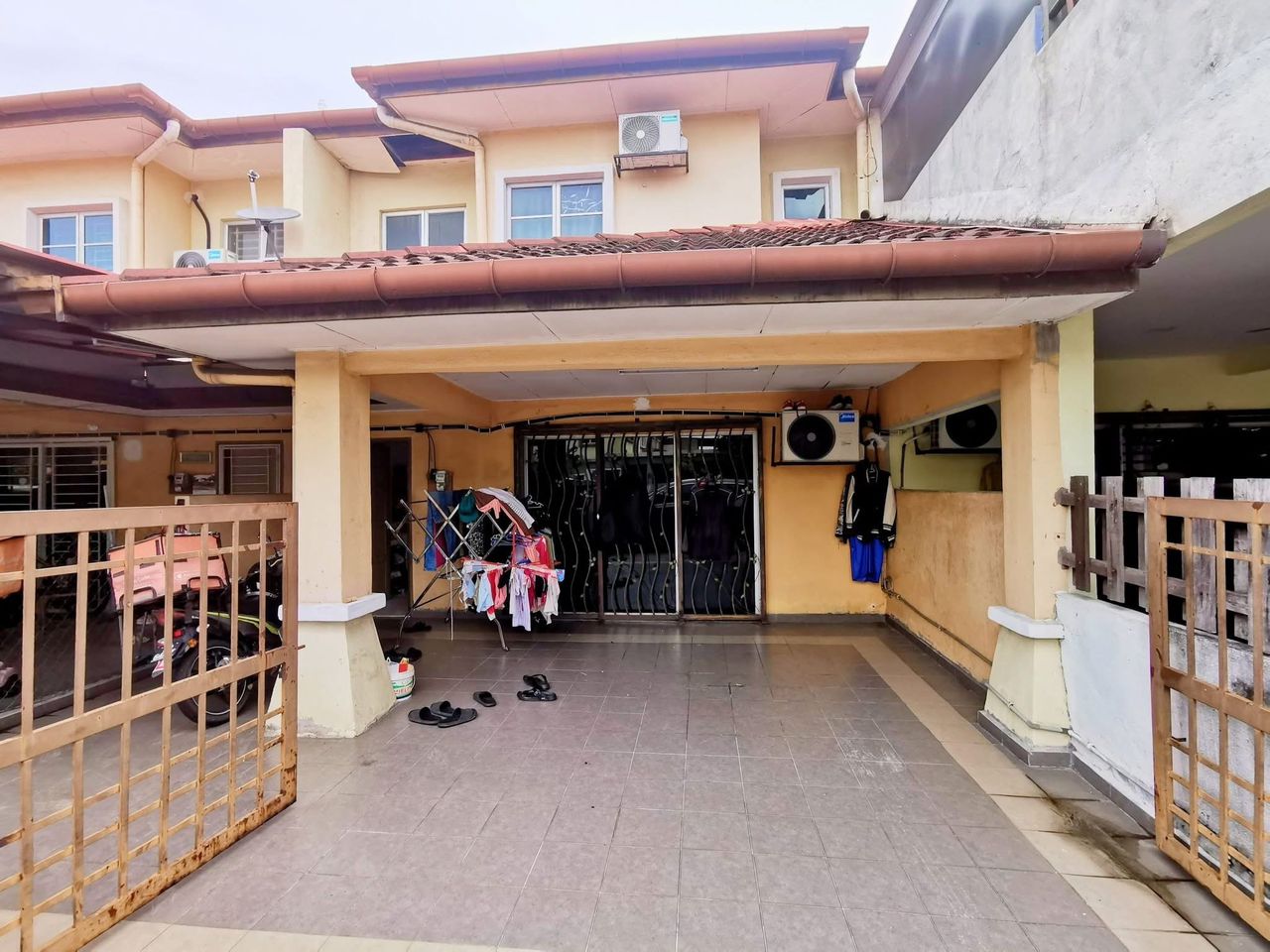 Double storey terrace Taman Selat Damai - Image 4