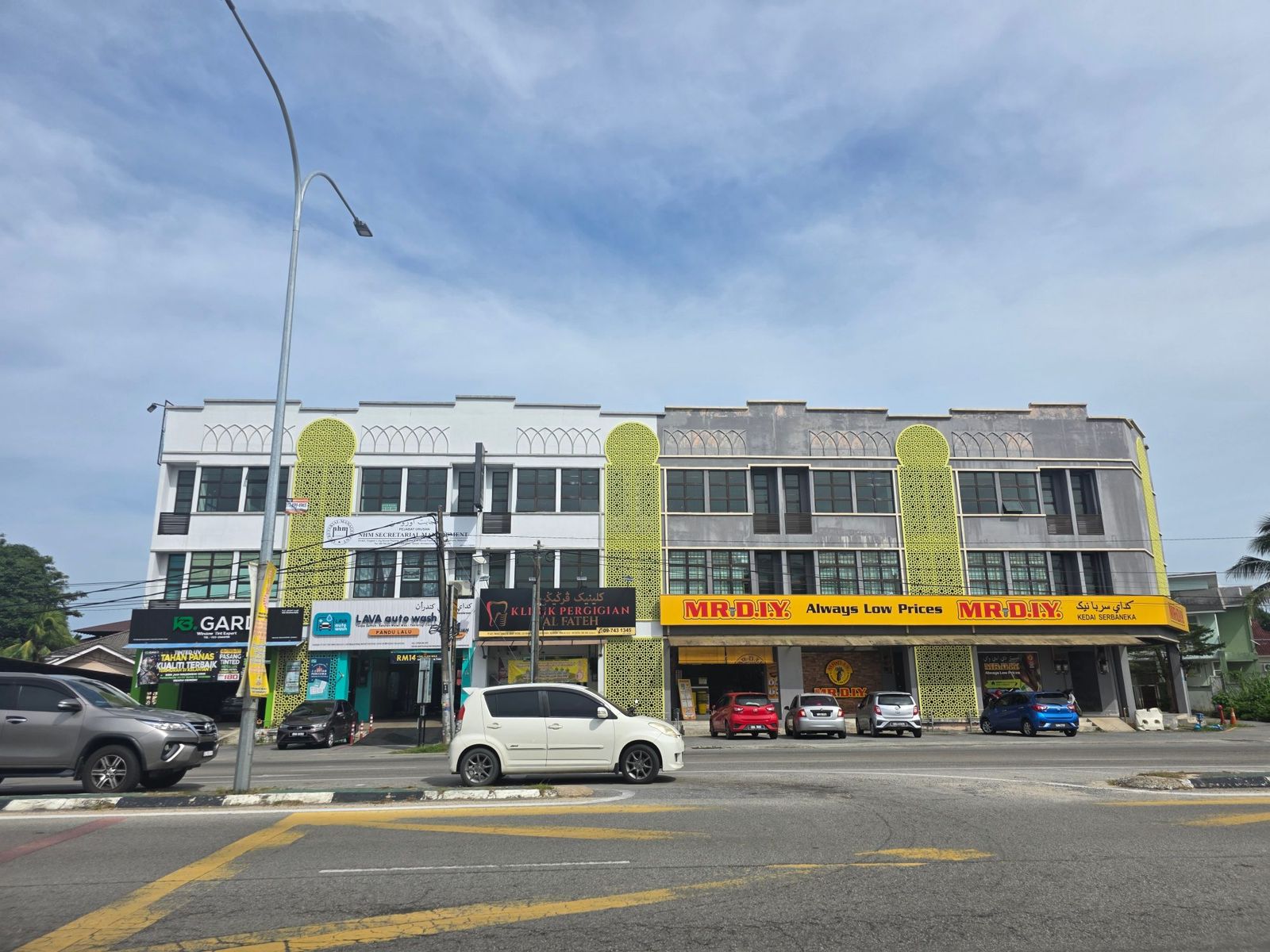 3-Storey Commercial Building, Bunut Payong, Kota Bharu - Image 2