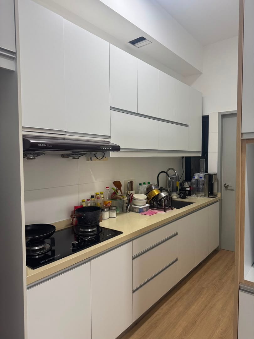 Hiding gems Spacious 3+1 Rooms 2 Bathrooms at Seri Kembangan - Image 4