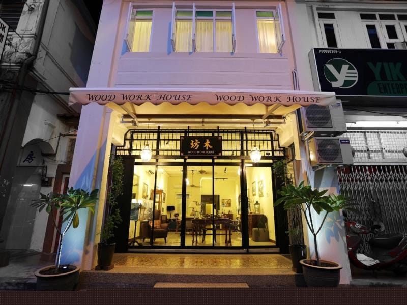 2 sty Heritage shop house at Jalan sungai Ujong Georgetown Penang - Image 1