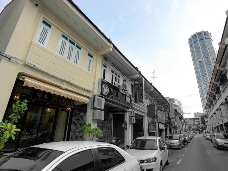 2 sty Heritage shop house at Jalan sungai Ujong Georgetown Penang - Image 13