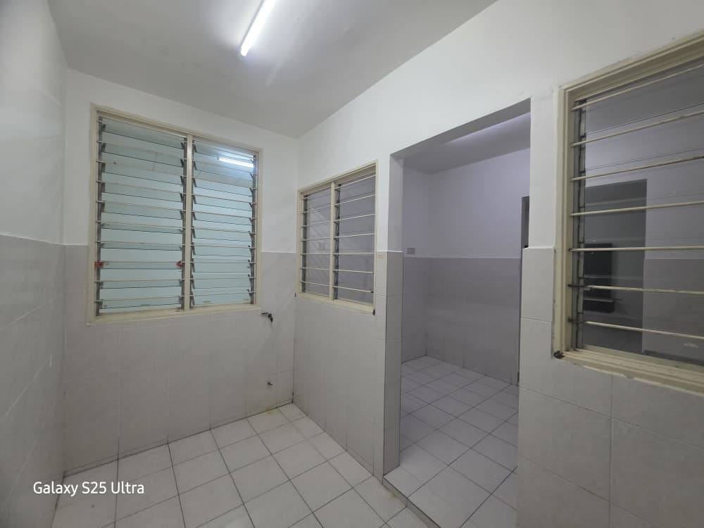 CORNER UNIT BLOK A2 Teratai Apartment, Taman Sutera, Kajang (WALK UP) - Image 2