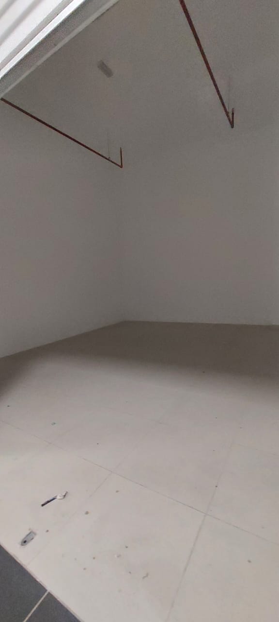Low-Cost Storage / Pickup Point at GM Klang I Near to Elevator | Can Move in Immediately - Image 2
