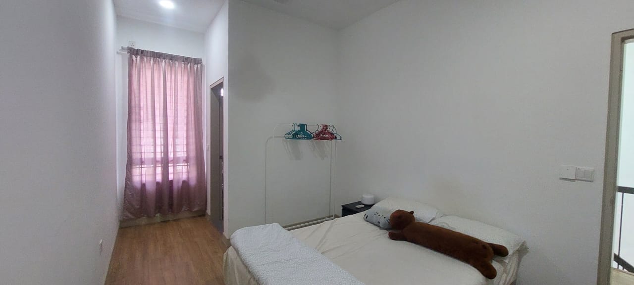 FULLY FURNISHED | 2 STOREY INTERMEDIATE, ELMINA VALLEY 1 | PRICED TO SELL FAST - Image 10