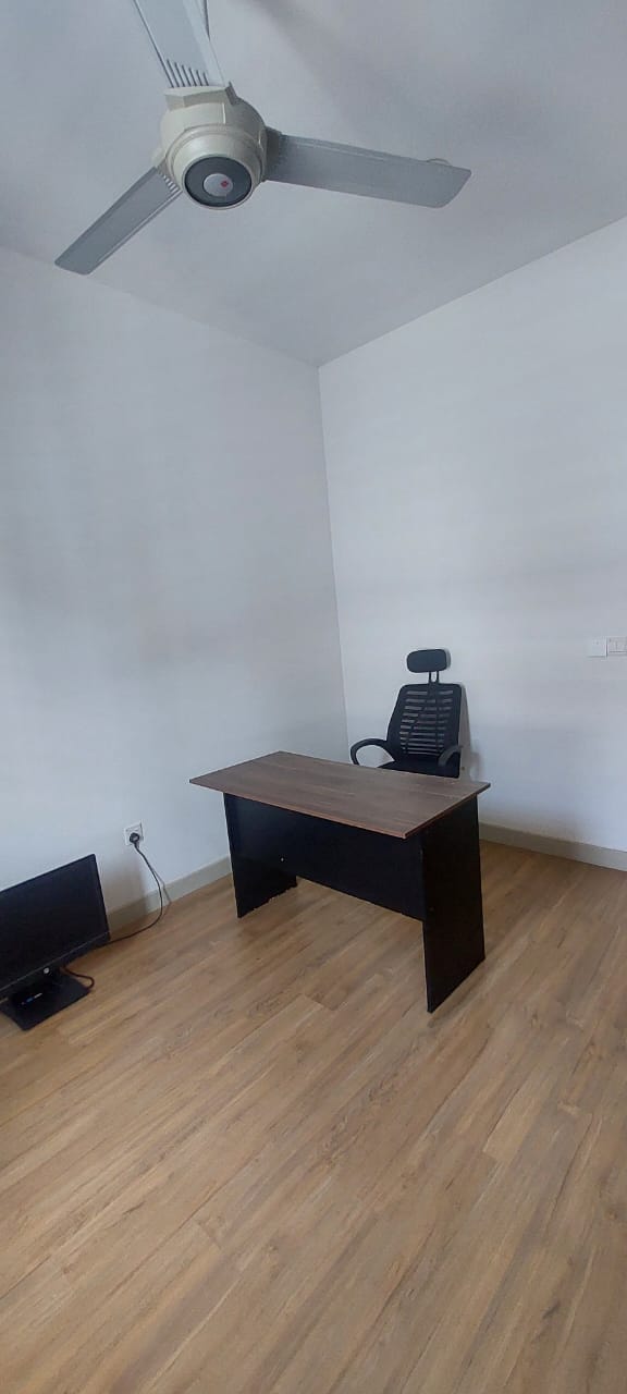 FULLY FURNISHED | 2 STOREY INTERMEDIATE, ELMINA VALLEY 1 | PRICED TO SELL FAST - Image 12