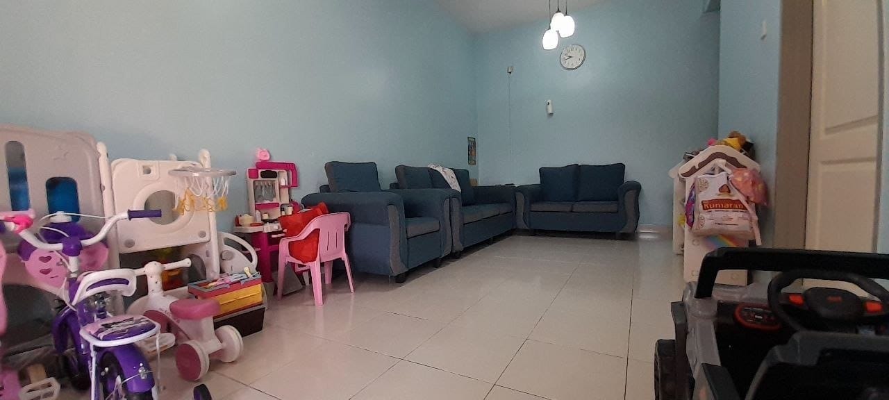 Living room - FOR SALE TERES 1 TINGKAT FREEHOLD| SINGLE-STOREY | BANDAR BUKIT RAJA, KLANG |1-STOREY TERRACE HOUSE | JALAN MAKYONG - Image 2