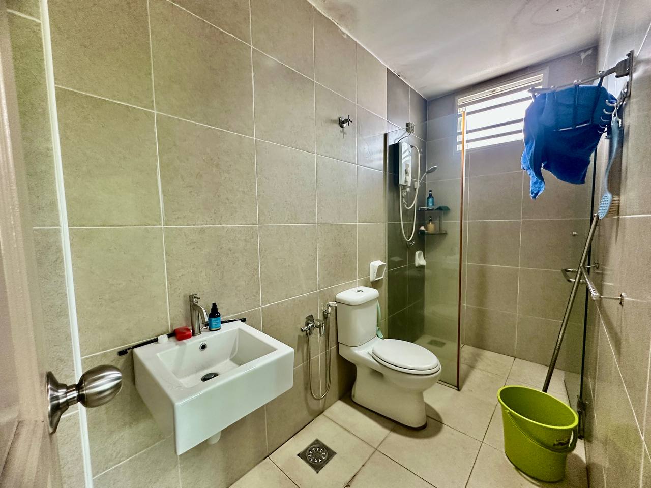 NICE UNIT, DOUBLE STOREY SEMI D NILAI SPRING VILLAS ALPHA FOR SALE. - Image 33