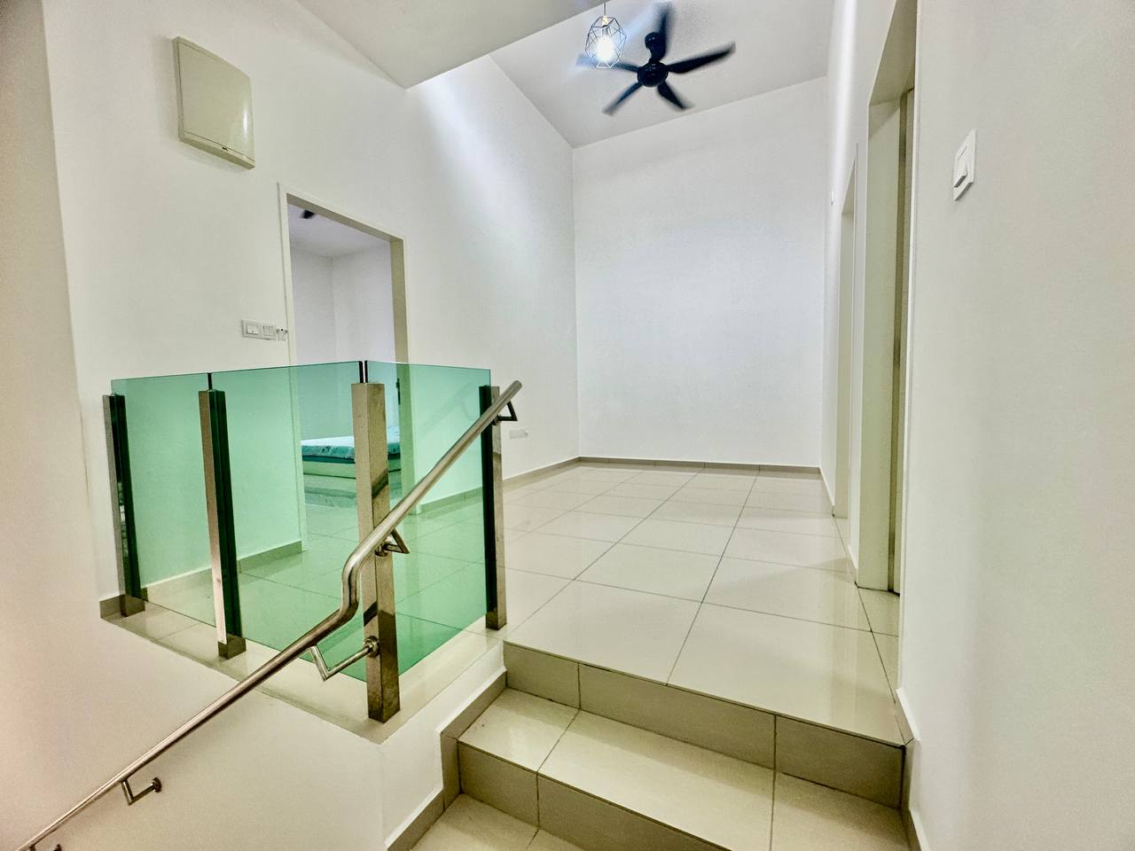 RENOVATED, BRAND NEW Double Storey Ara Sendayan 2 (Barinda), Bandar Sri Sendayan. - Image 15