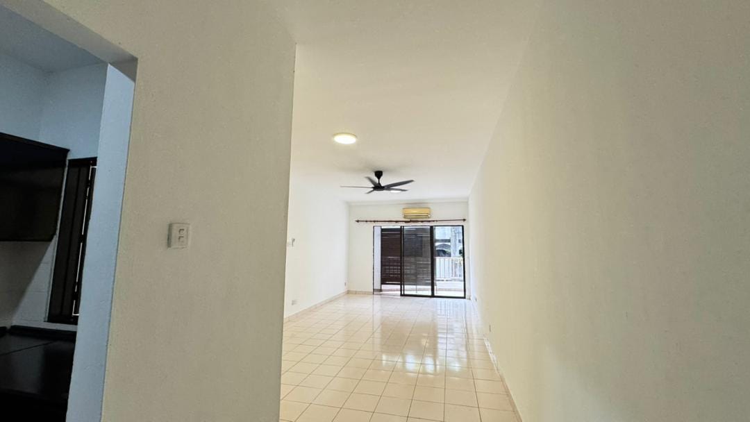 Strategic location in Jalan Kuching - Image 2