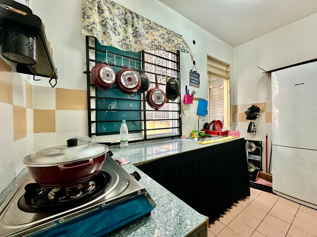 Blok E, Mentari Court Apartment Bandar Sunway, Petaling Jaya. (Ready Tenant) - Image 16