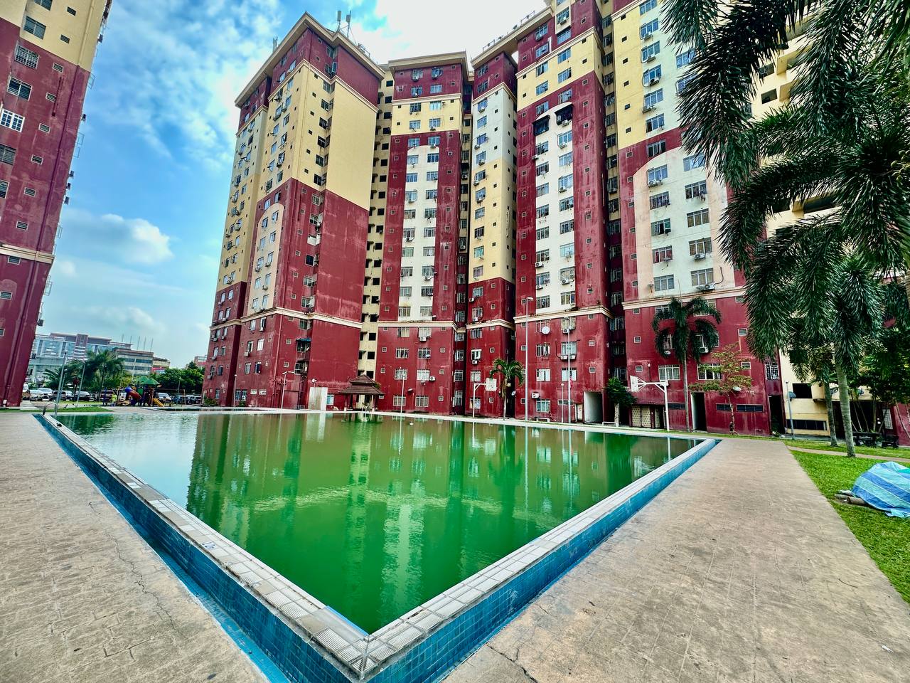 Blok E, Mentari Court Apartment Bandar Sunway, Petaling Jaya. (Ready Tenant) - Image 2