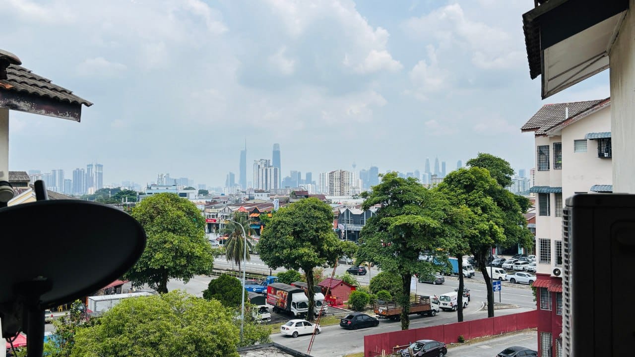 Fully Furnished Level 4 Pangsapuri Sri Maya Pandan Indah Ampang Selangor - Image 9