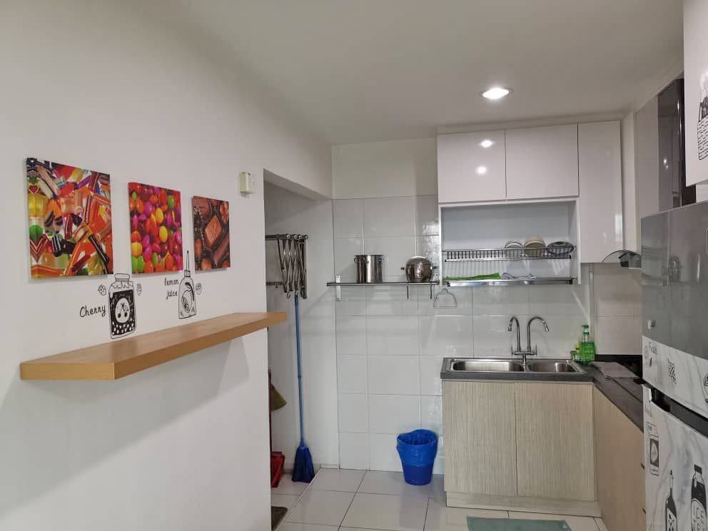 Kitchen - Sky Executive Bukit Indah Condo for Sale | Freehold | RM480K - Image 6
