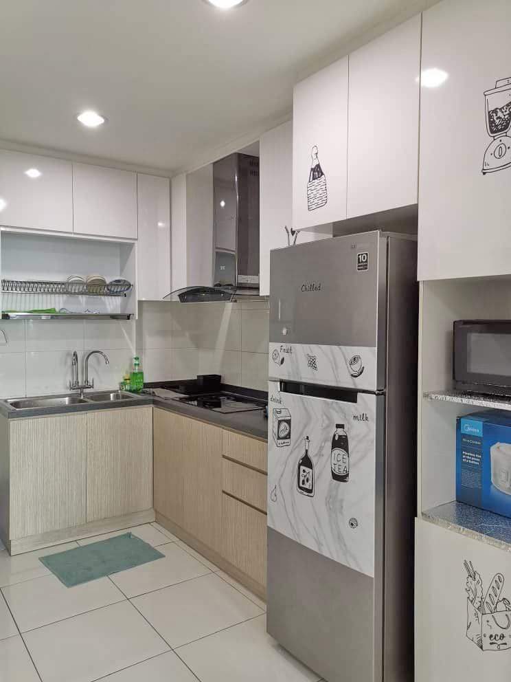 Kitchen - Sky Executive Bukit Indah Condo for Sale | Freehold | RM480K - Image 2