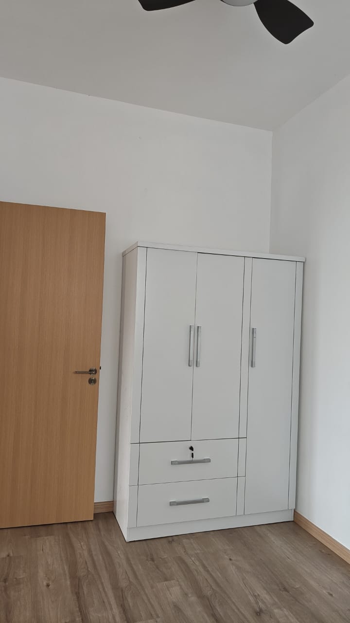 For Rent New Forest Hill Condo - Image 4