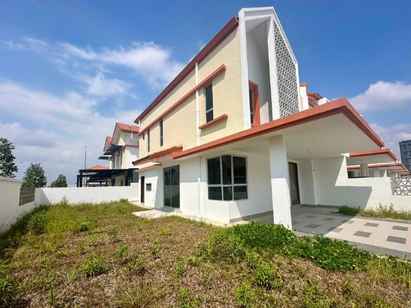 Exterior - Brand New Corner Lot 2-Storey Semi-D Cluster, Caralyn @ Setia Alam Sari Bangi – Next to Casablanca Park - Image 3