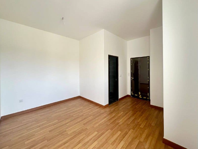 Living room - Brand New Corner Lot 2-Storey Semi-D Cluster, Caralyn @ Setia Alam Sari Bangi – Next to Casablanca Park - Image 22