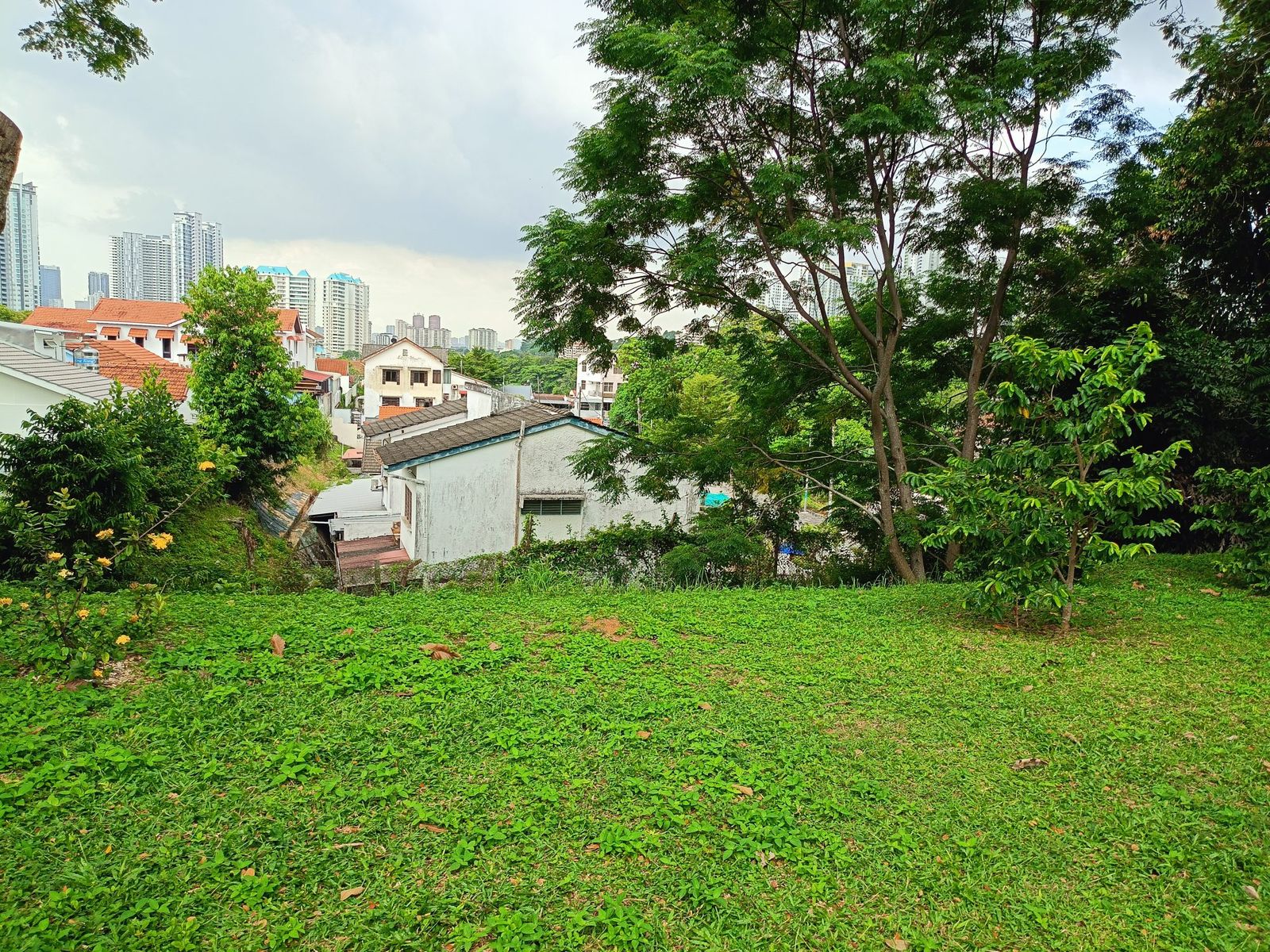 2 storey semi detached House near Mount Miriam at Tanjung Tokong Penang  - Image 2