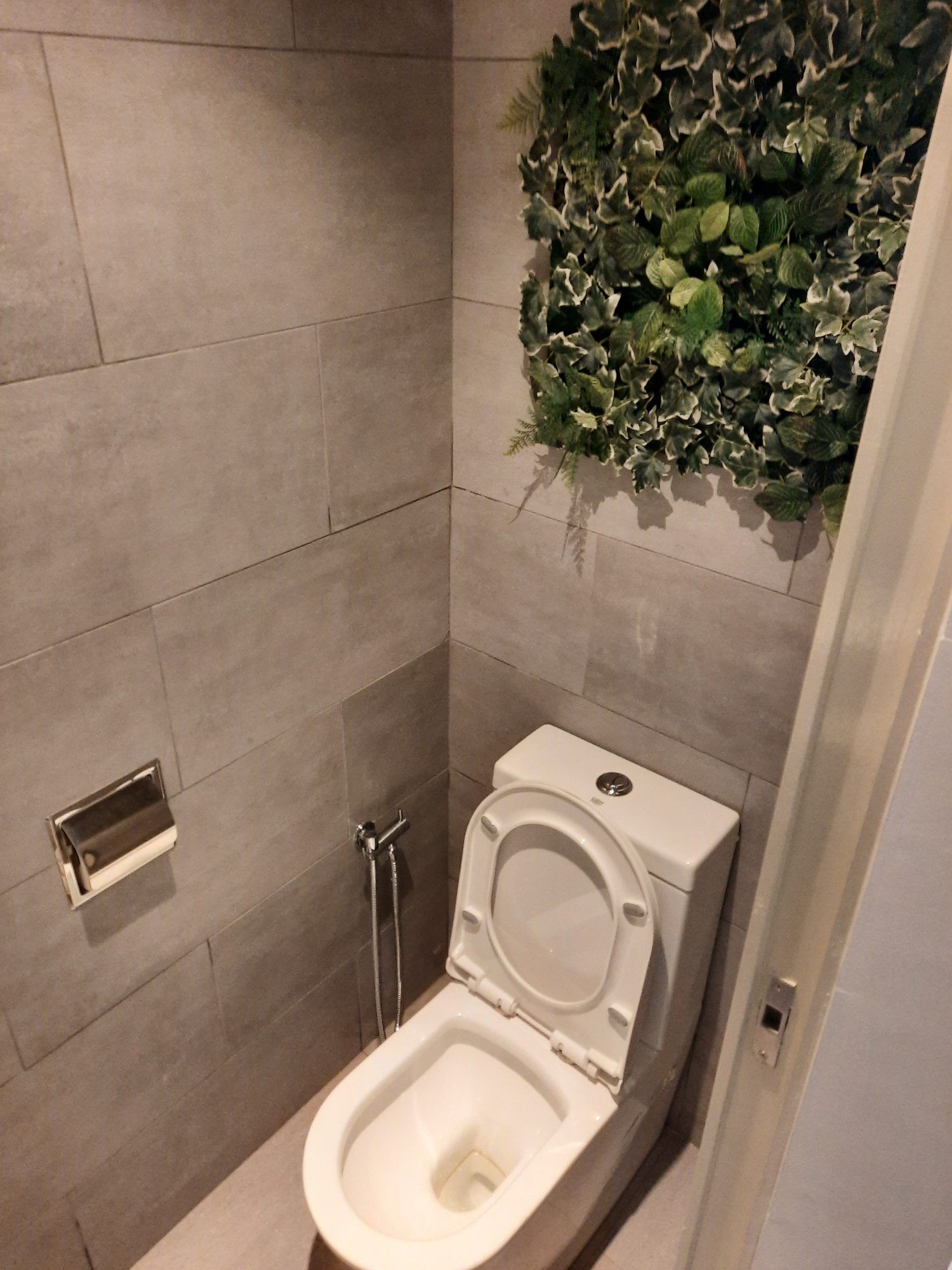 Bathroom - [Good for Rental Return] ARTE Mont Kiara, Fully-furnished Simplex for Sale - Image 13