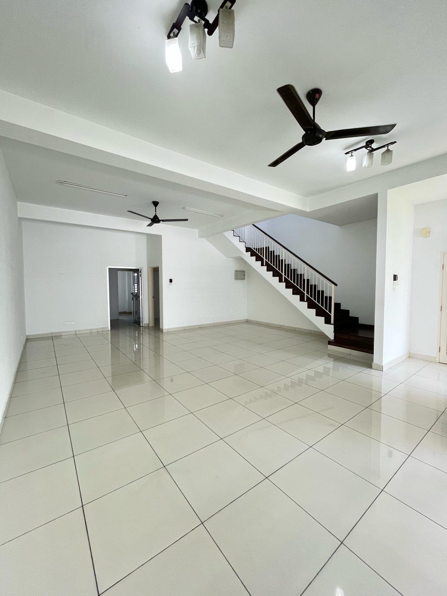 Living room - 2-Storey Laman Azalea at Nilai Impian - Image 2