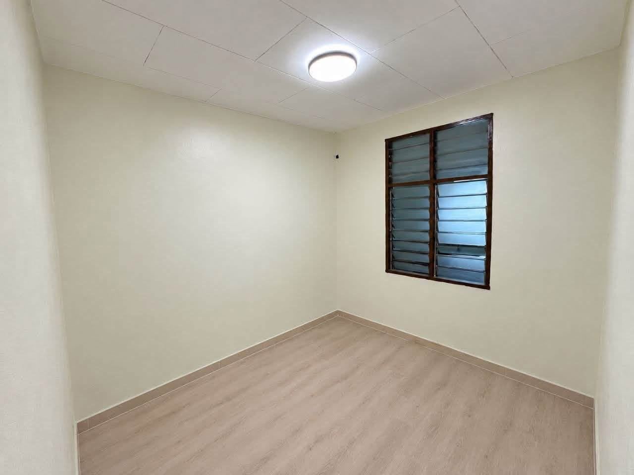 Bedroom - NAK SAVE DUIT UNTUK RENOVATE RUMAH TAPI NAK RUMAH DESIGN MODERN TERKINI? RUMAH SESUAI DENGAN KEPERLUAN ANDA‼️ - Image 6