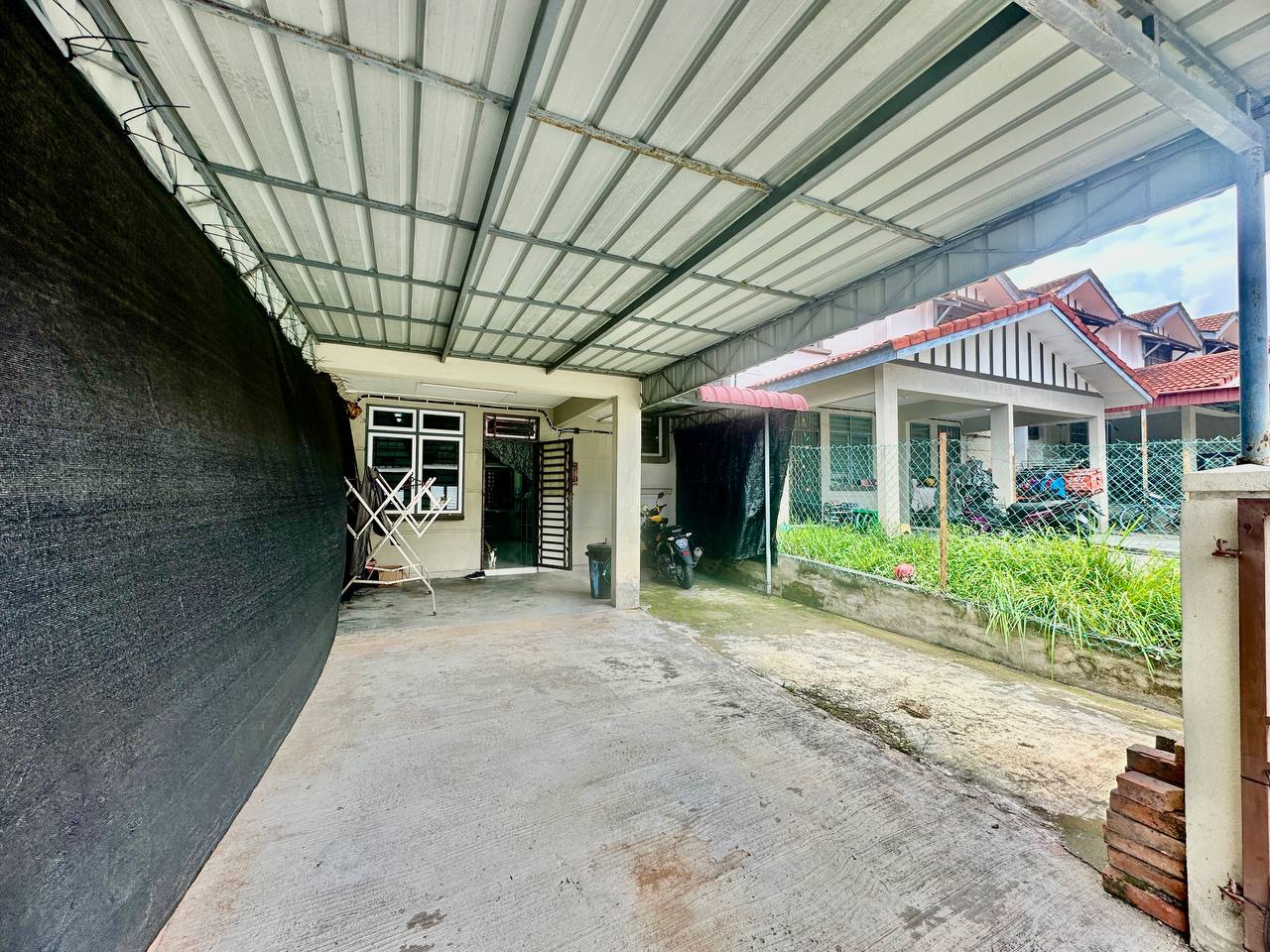 Double Storey Terrace, Taman Salak Perdana, Sepang. (Ready Tenanted) - Image 6
