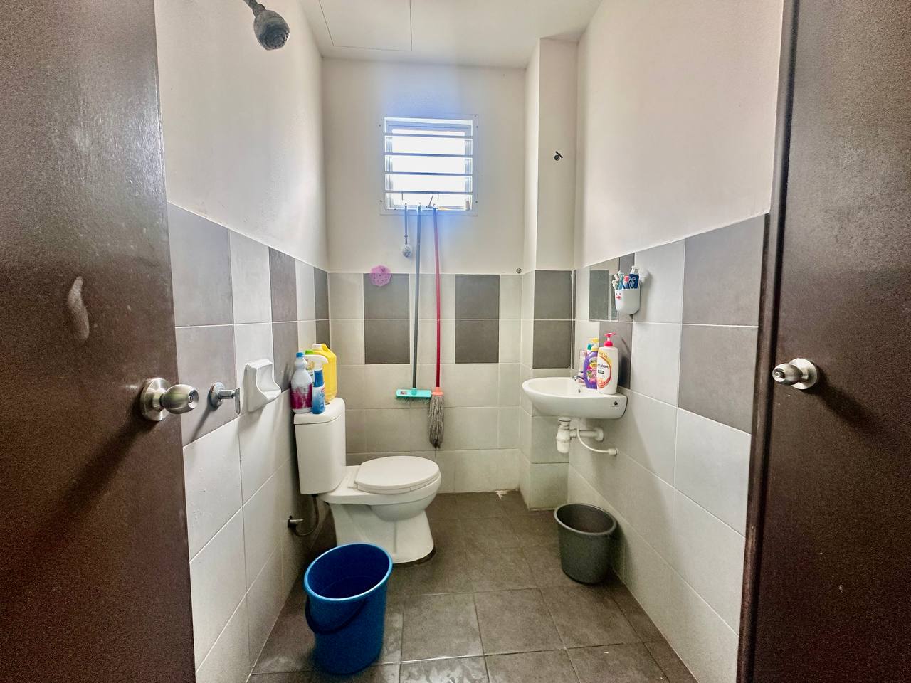 🔥NICE UNIT🔥Renovated, Double Storey Terrace, Taman Indah KLIA, Sepang. - Image 10