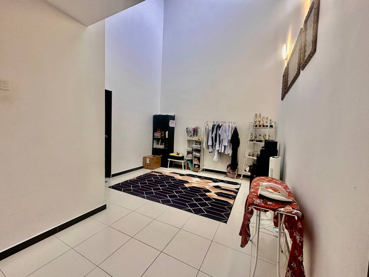 🔥NICE UNIT🔥Renovated, Double Storey Terrace, Taman Indah KLIA, Sepang. - Image 27