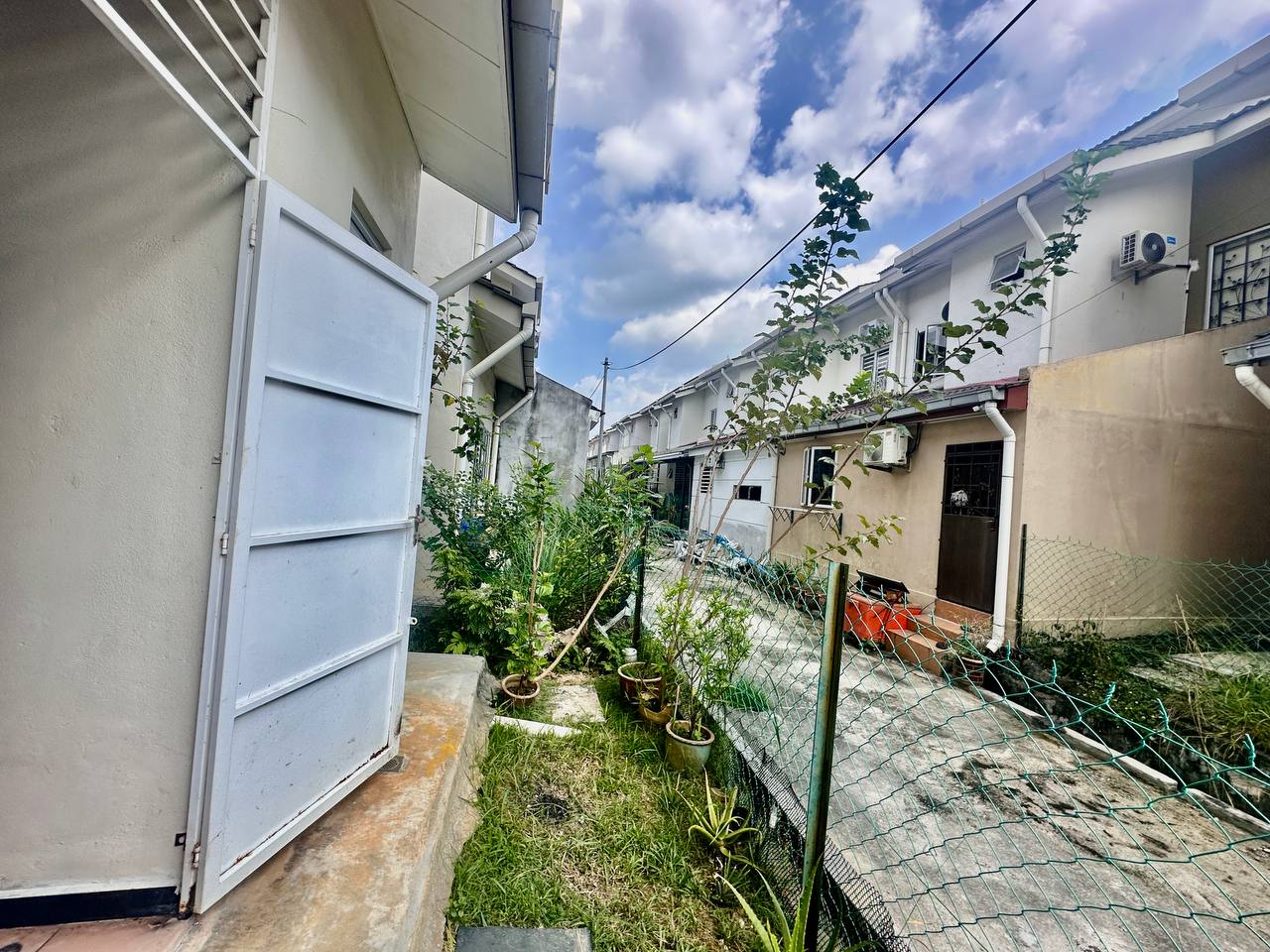 🔥NICE UNIT🔥Renovated, Double Storey Terrace, Taman Indah KLIA, Sepang. - Image 13
