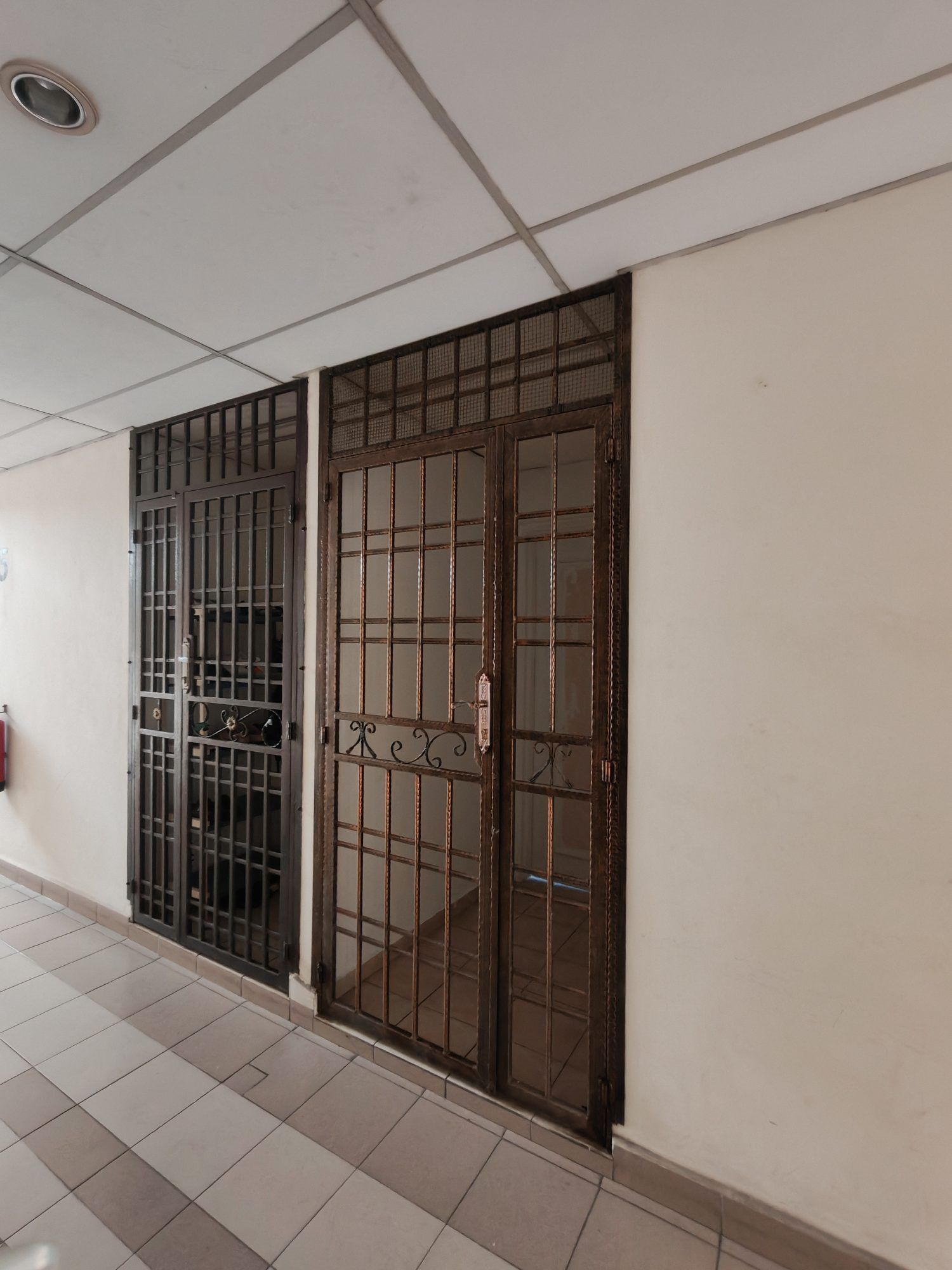 PRIMA REGENCY APARTMENT Condo/Apartment 3 Bedroom For Rent - Image 14