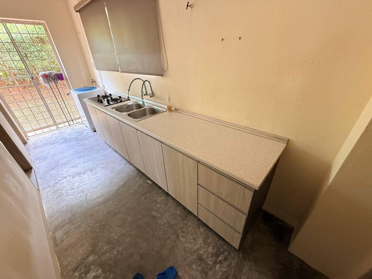 Kitchen - DOUBLE STOREY BUNGALOW  TAMAN LAVENDER HEIGHT SENAWANG  - Image 10