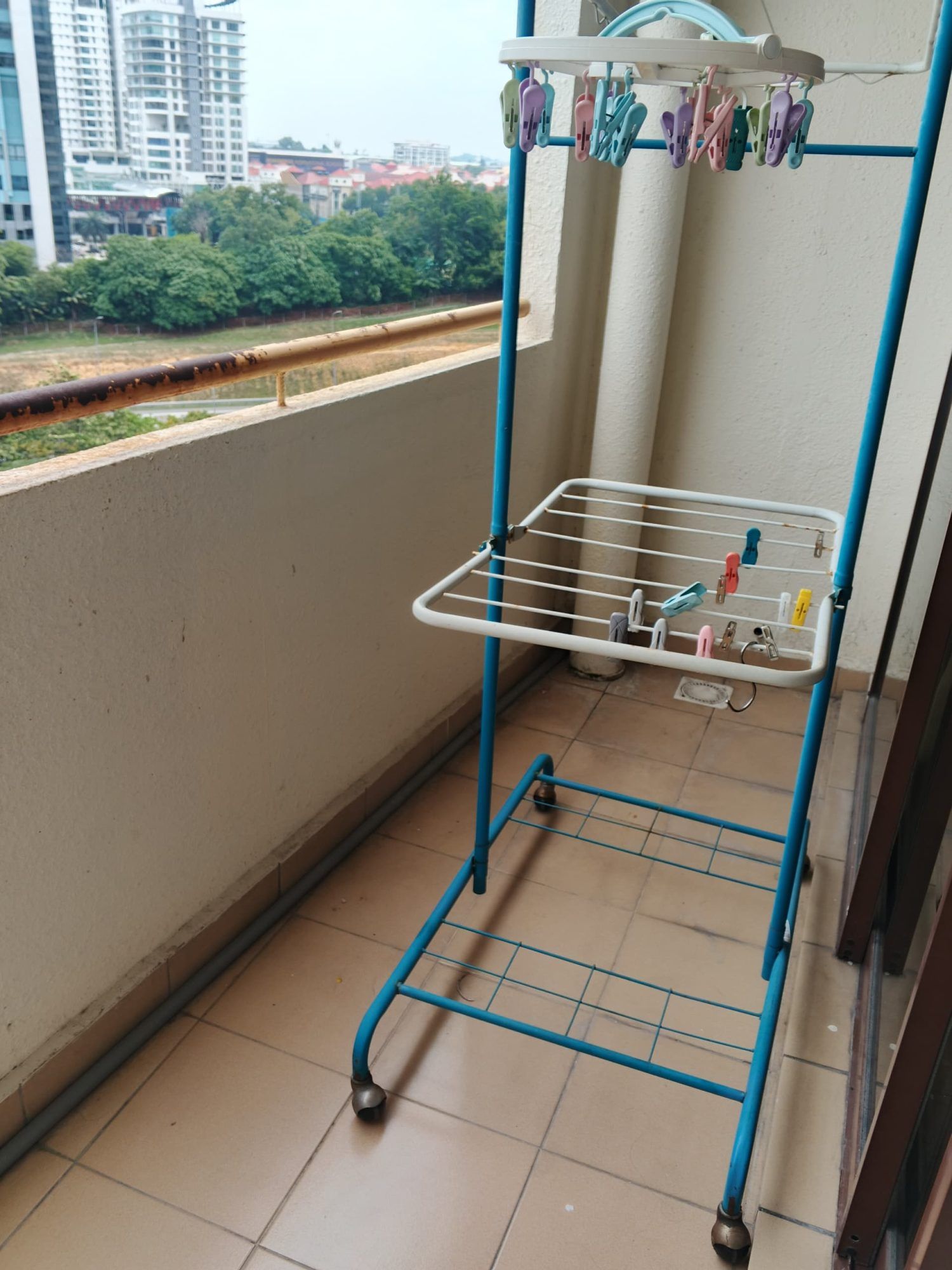 Palm spring Kota damansara middle room female unit for rent Petaling jaya - Image 6