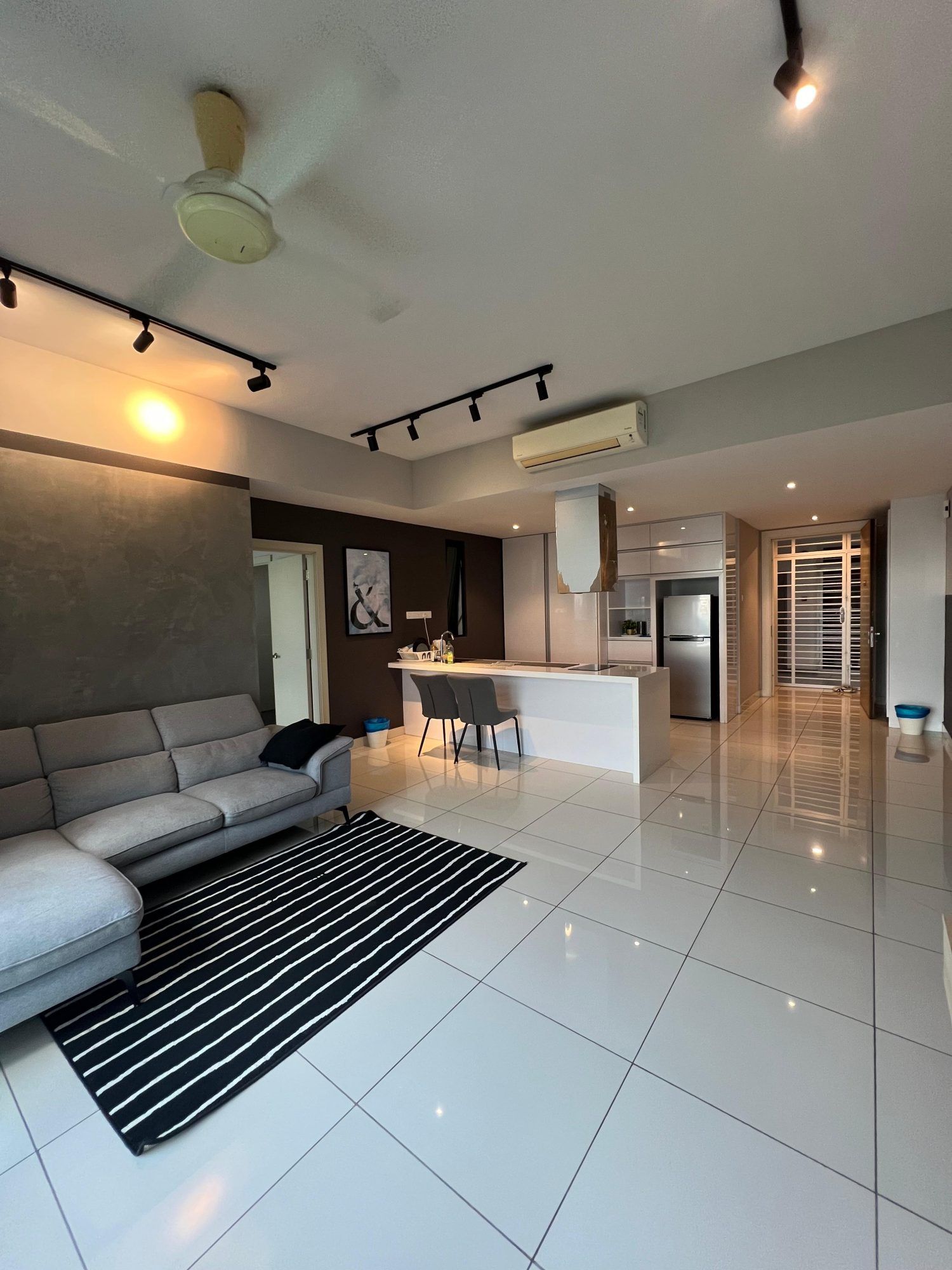 Southkey Mosaic – Tower A 1 Bed 1 Bath for Sale - Image 2