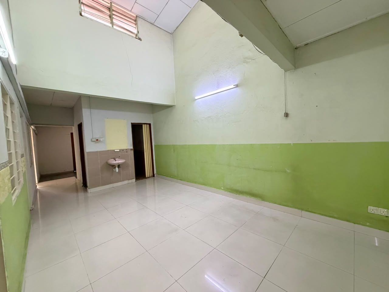 Living room - Kepong Taman Desa Jaya Single Storey For Sale - Image 3