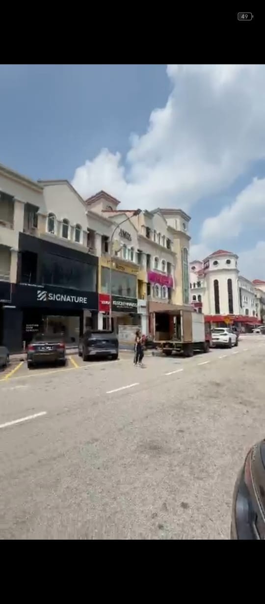 Dataran sunway Kota damansara Shop lot ground floor for rent 店铺出租 - Image 1