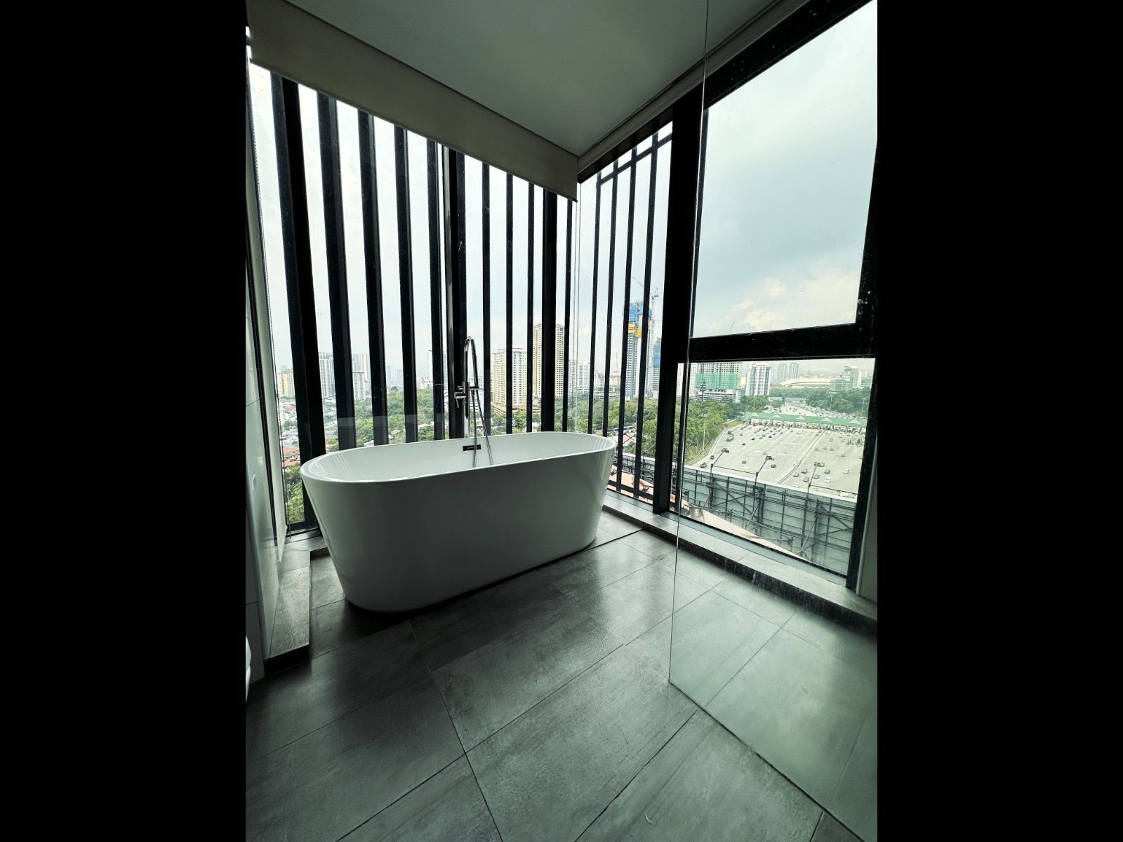 Twy Mont Kiara duplex, 1,374 sq ft corner unit with balcony - Image 10