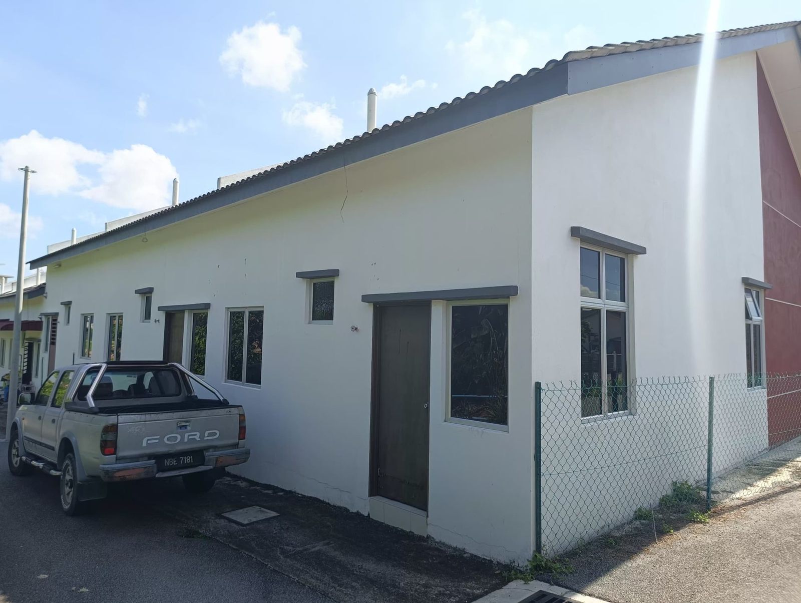 BELOW MARKET VALUE Single Storey Terrace Taman Lukut Merati Port Dickson Negeri Sembilan  - Image 6