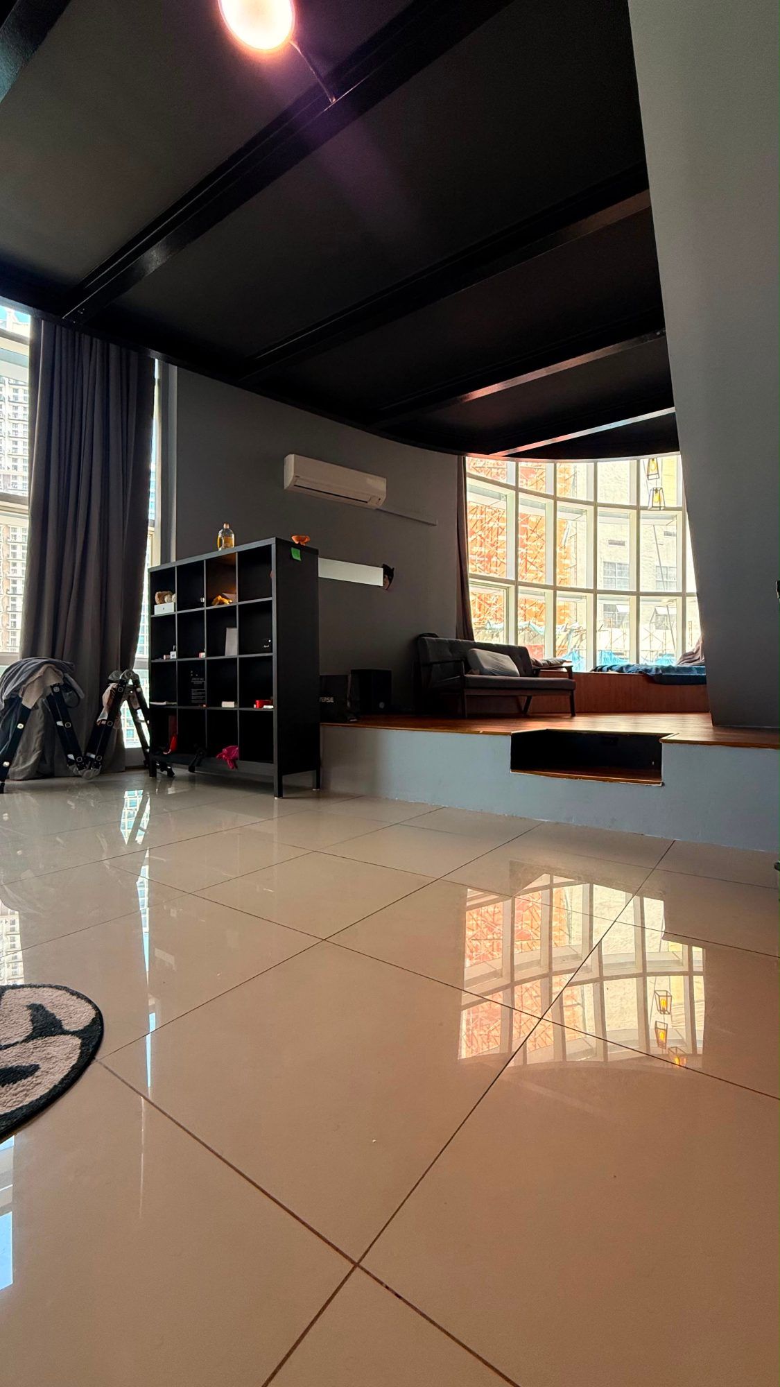 Spacious 1044 sq. ft. Freehold SOHO/SOFO/SOVO at Empire City! - Image 4
