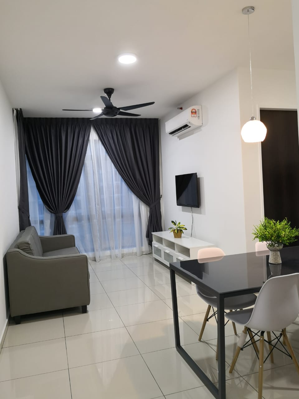 Living room - FULLY FURNISHED, Kenwingston Square Garden, Cyberjaya, Immediate move in - Image 1