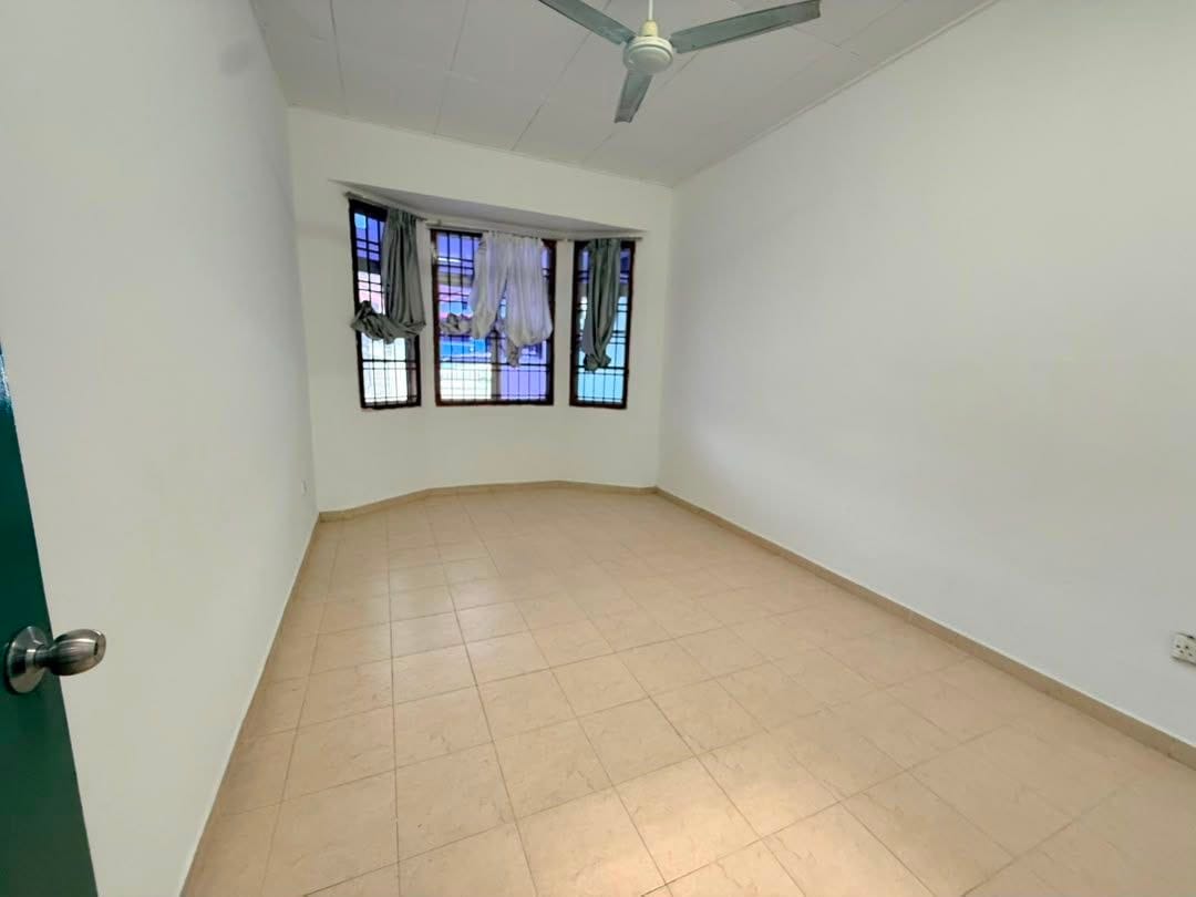 Renovated Single Storey @ Bandar Putra Kulai | 1,540 sqft | Freehold Bumi Lot | RM448K - Image 7