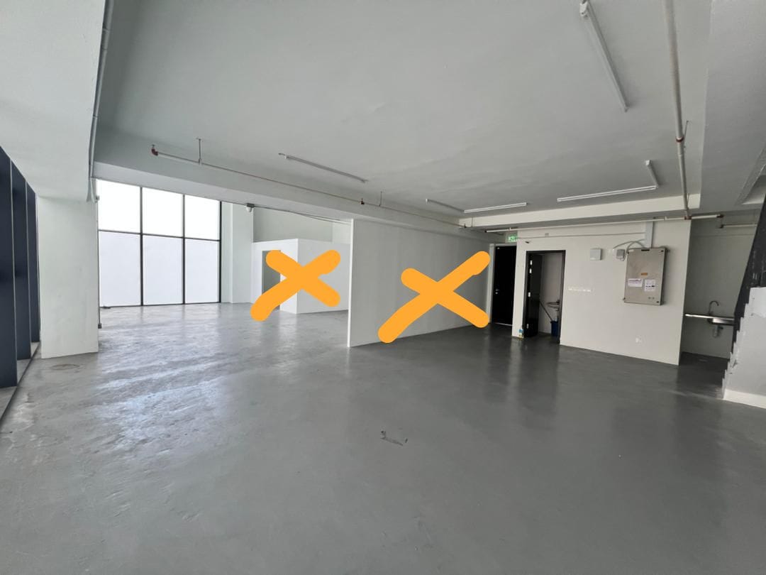 Emhub warehouse for rent Petaling jaya sungai buloh Kota damansara Shop lot retail lot  - Image 1
