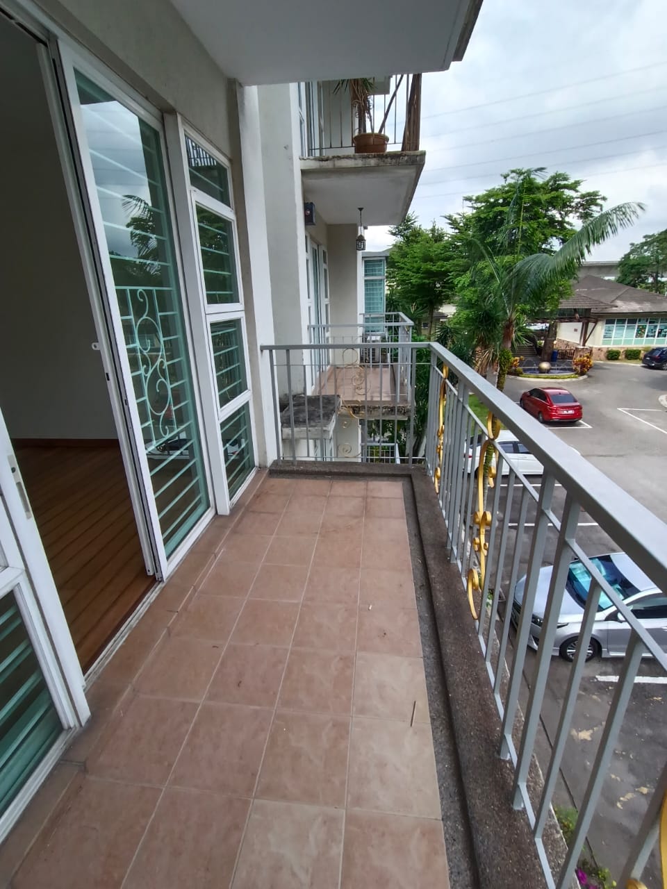 4 Bed,3 Bath Fully Renovated - Image 16