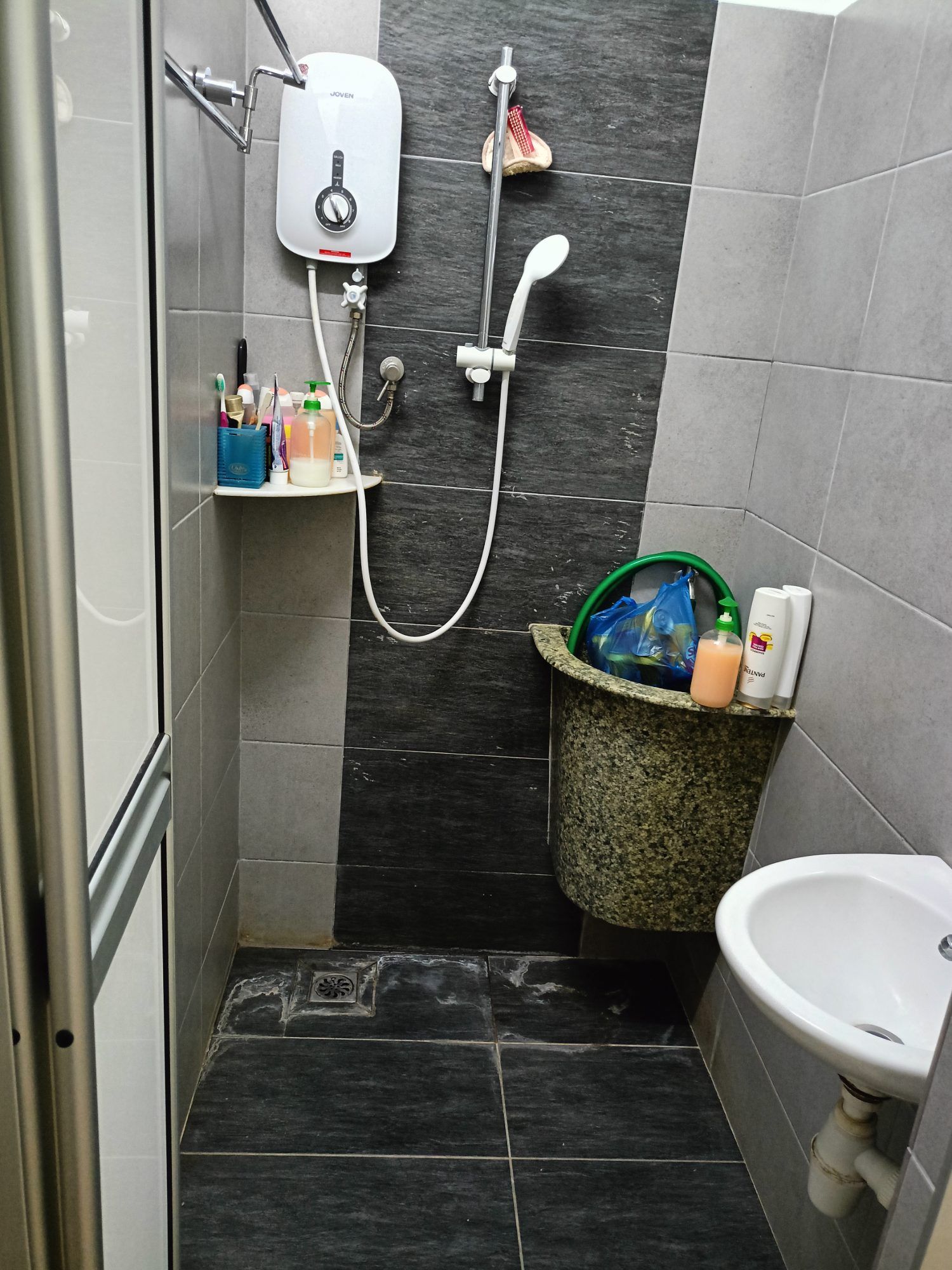 Bathroom - Sri Saujana Apartment, 42B 3 bedrooms 1 fixed carpark at Gat Macallum Georgetown Penang - Image 11